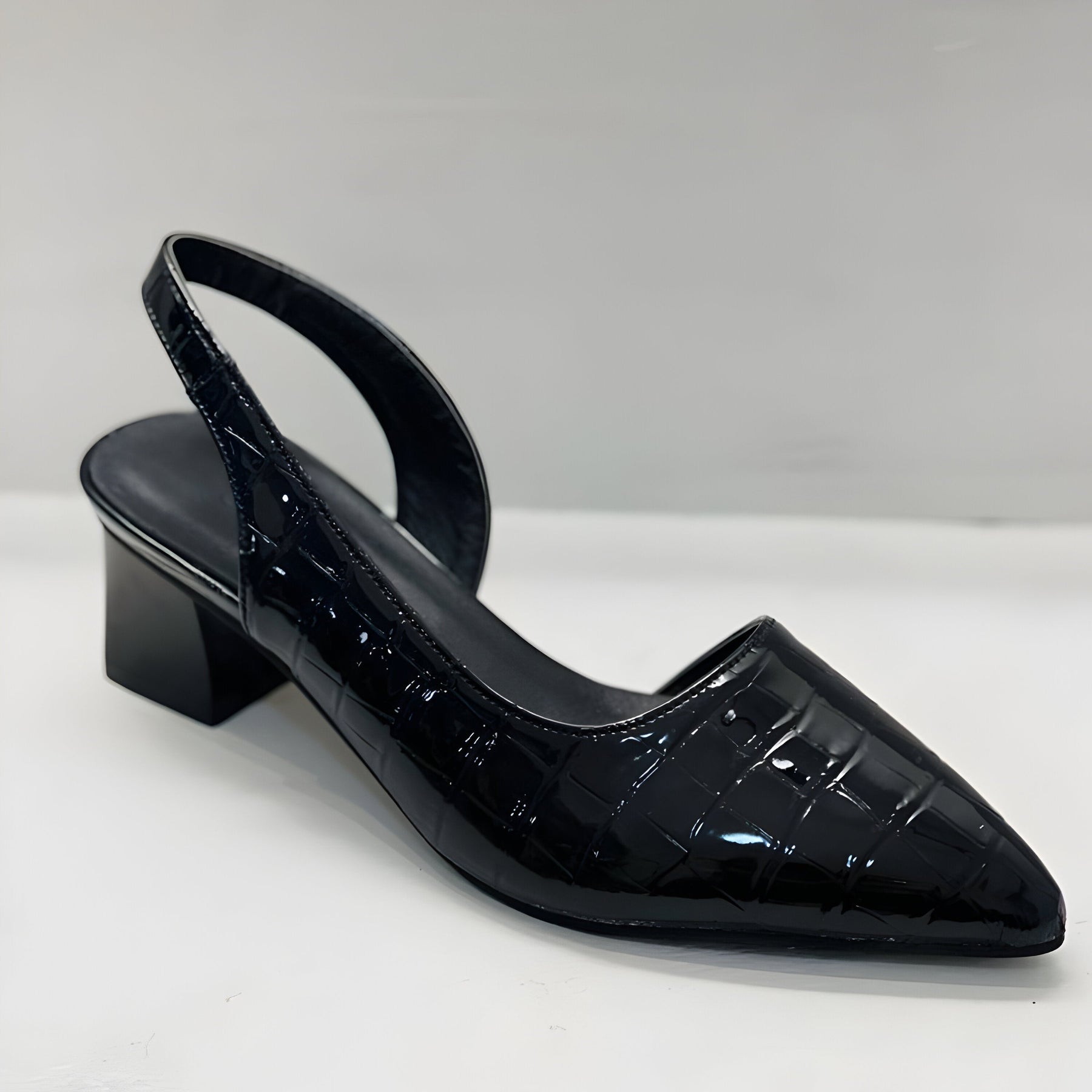 AMPLITUD | Zapatos de tacón con puntera ancha
