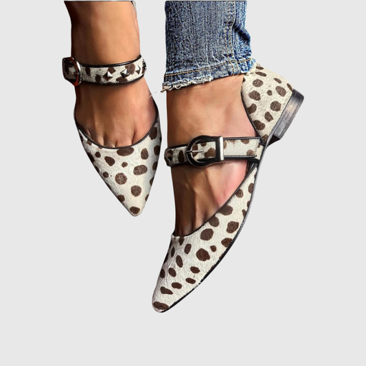 REBELDE | Zapatos Mary Jane con tachuelas