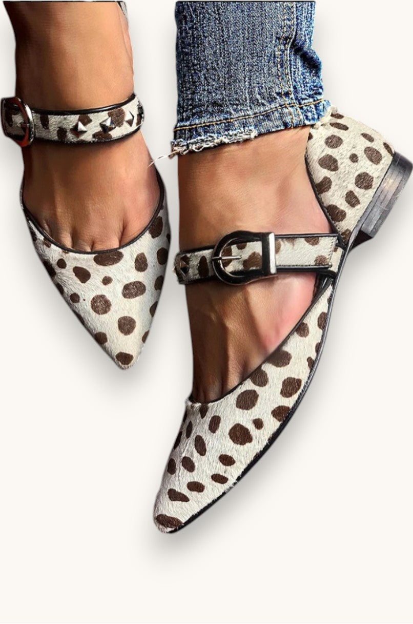 REBELDE | Zapatos Mary Jane con tachuelas