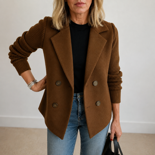 EN SU SITIO – Blazer de Punto.